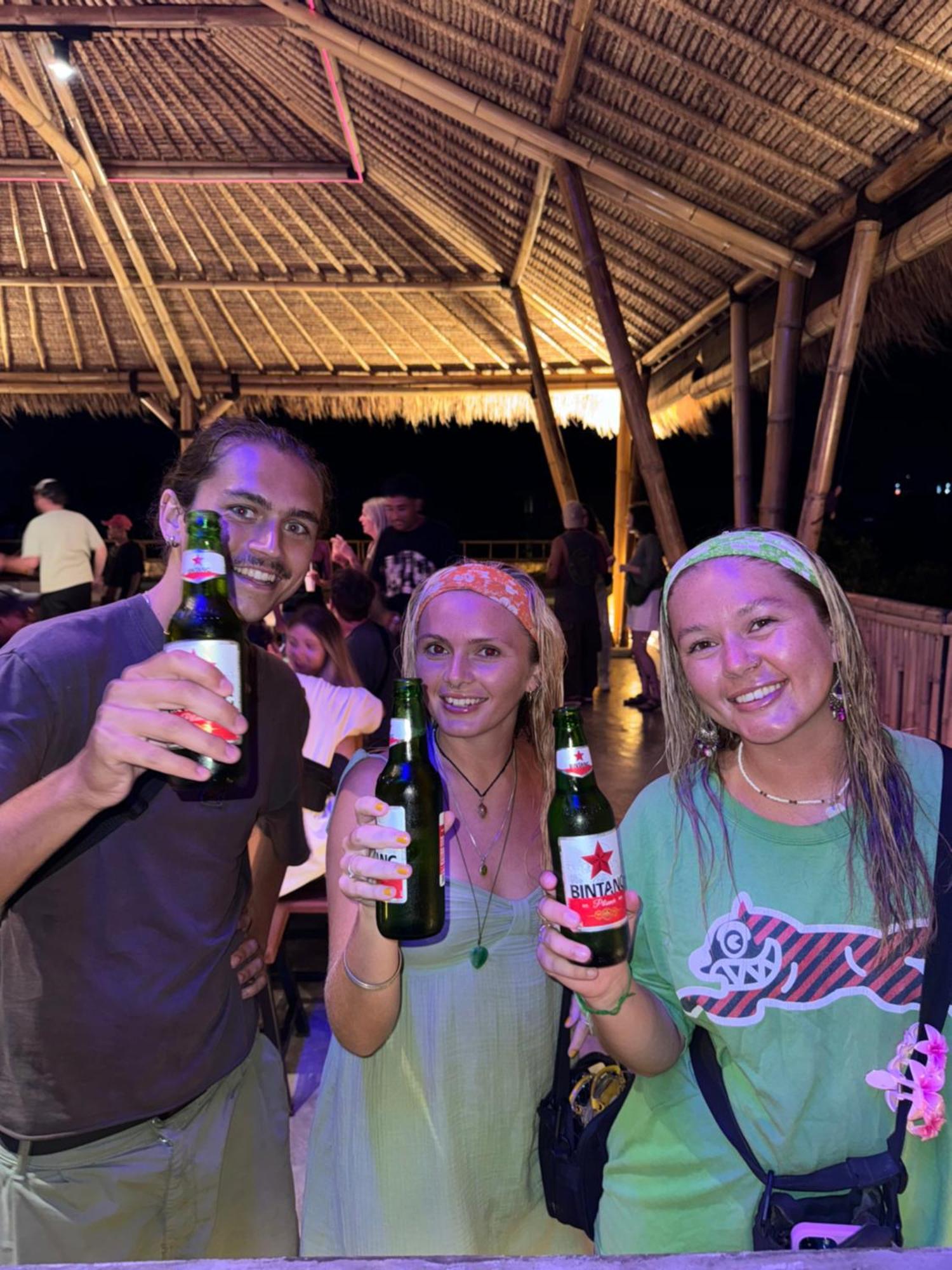 Canggu Central Hostel Eksteriør bilde