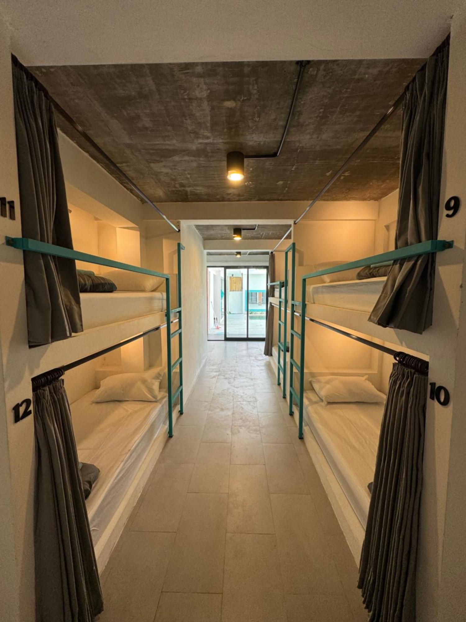 Canggu Central Hostel Eksteriør bilde