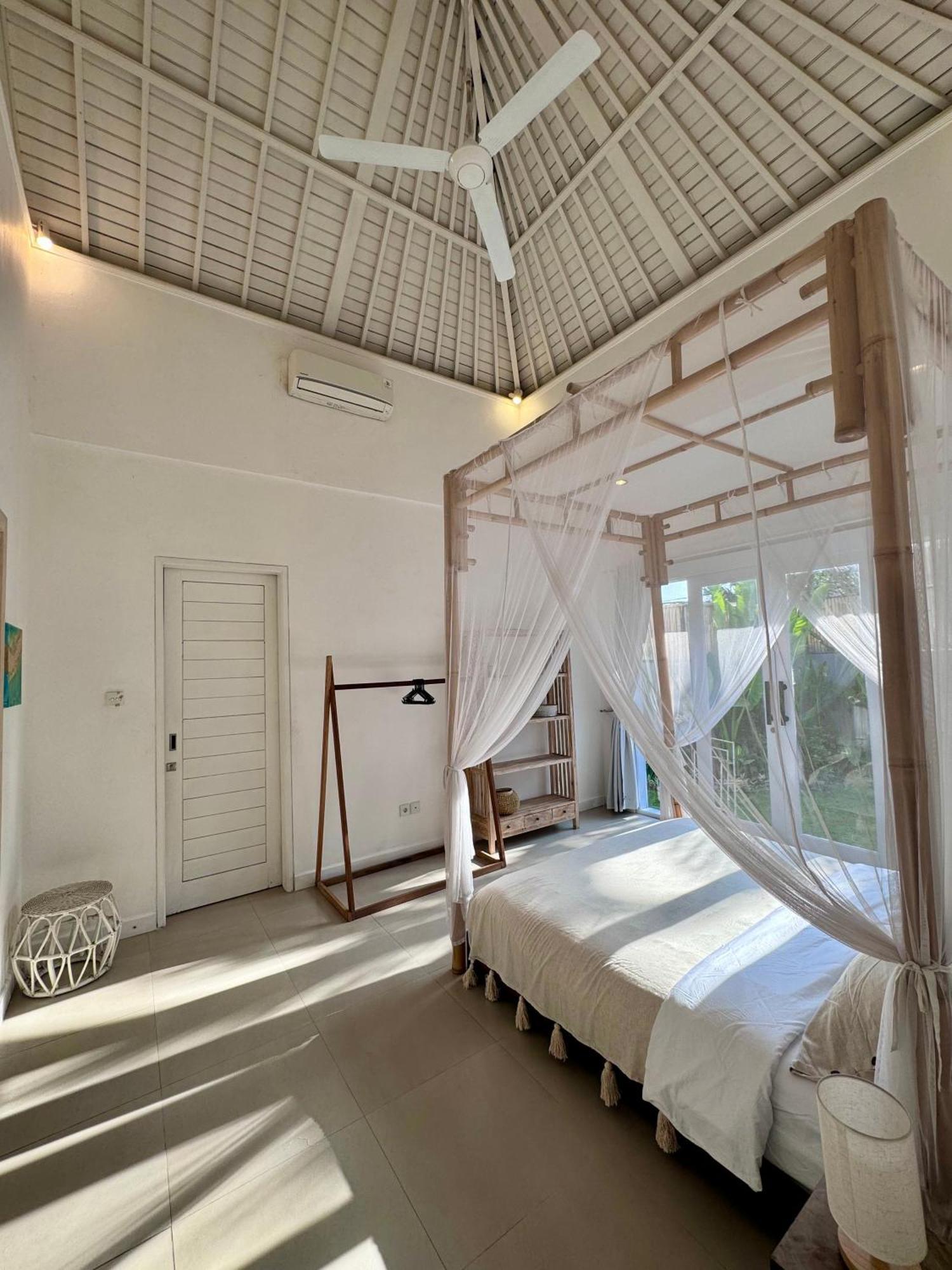 Canggu Central Hostel Eksteriør bilde