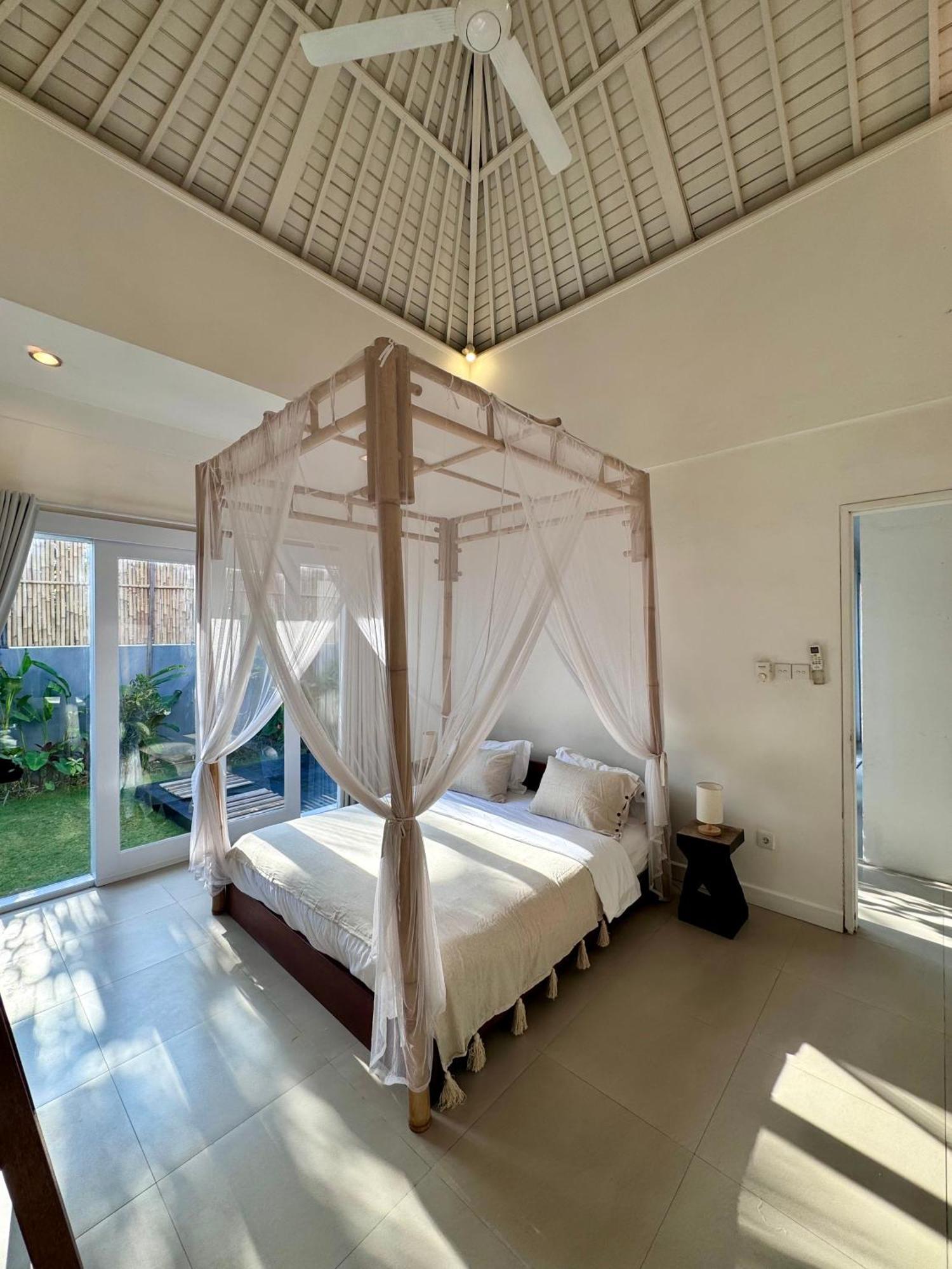 Canggu Central Hostel Eksteriør bilde